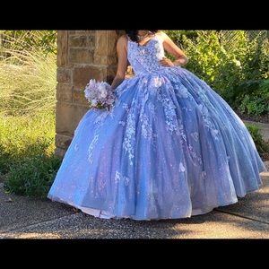 Quinceañera Dress, Color Lila, used one time.